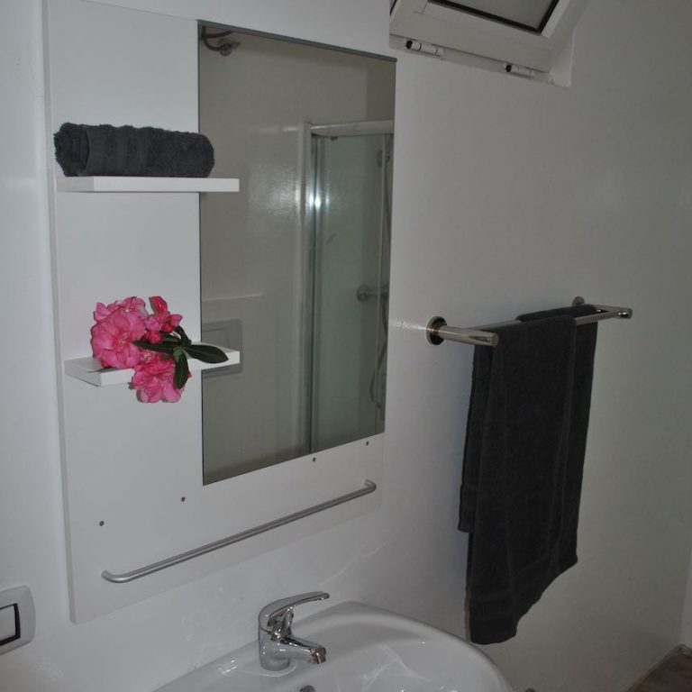 Bathroom apartment of fishing holidays and trips Cape Verde